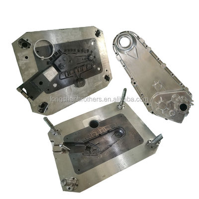 Auto Parts Die Cast Mold With P20 718 738 NAK80 S136 2738 2316 Mould Material