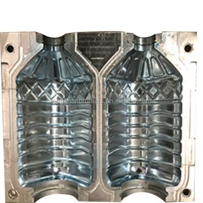 Precision Blow Molding Mold For Plastic Bottles 250000-300000shots Mould Life