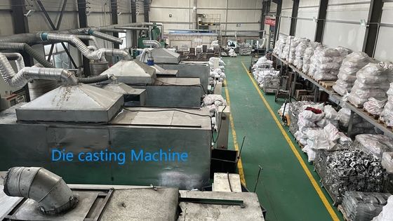 OEM High Polishing Precise Car Parts Injection Mould with Polycarbonate Material