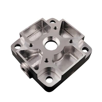 Automotive Plastic Products Mould Made of P20/718/738/NAK80/S136 for Polished Aluminum Injection Molding Machine