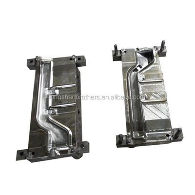 High Gloss Polishing Surface Finish Multi Cavity Blow Mold for ABS/PP/PS/PE/PVC/PA6/PA66 Materials